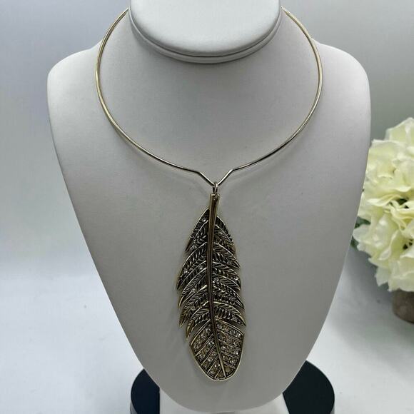 Betsey Johnson Indian Summer LgPave Feather Choker Torque Gold Tone Necklace